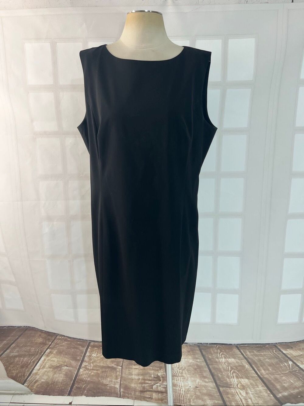 Lafayette 148 Black Jewel Neck Virgin Wool Blend Sleeveless Sheath Dress Size 14
